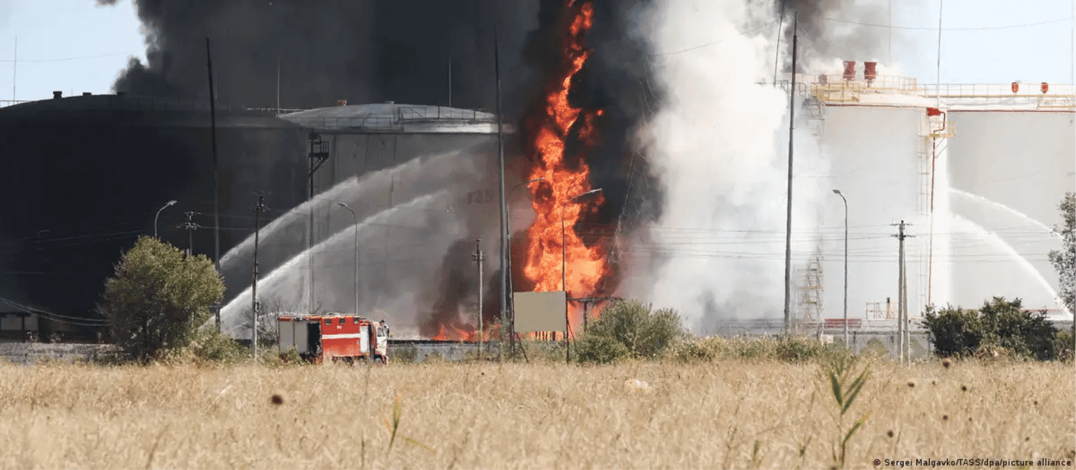 Ukraine Intensifies Campaign to Isolate Crimea Amid Growing Civilian Hardships