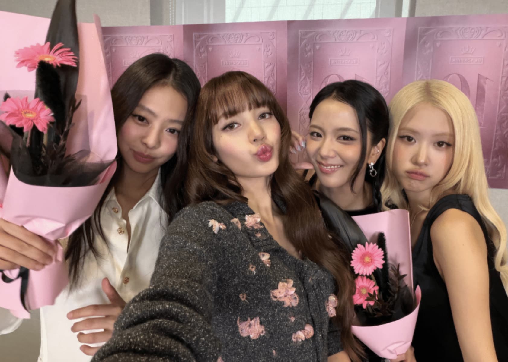 Blackpink’s 10th Anniversary Marked by Fan Backlash and Apologies Amid Limited Event