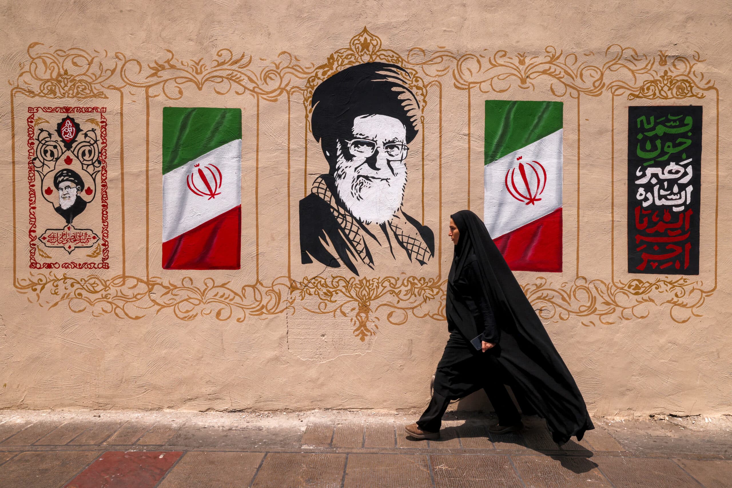 Iran Sets Stringent Preconditions for Reopening Strait of Hormuz Amid Ongoing Tensions